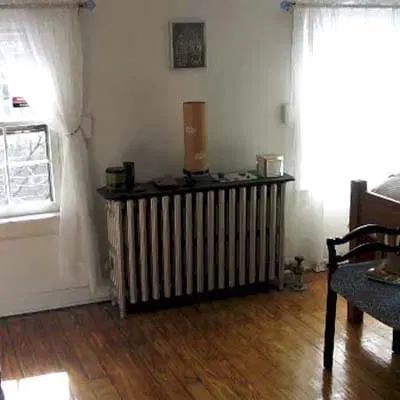 Improperly-pitched radiator.