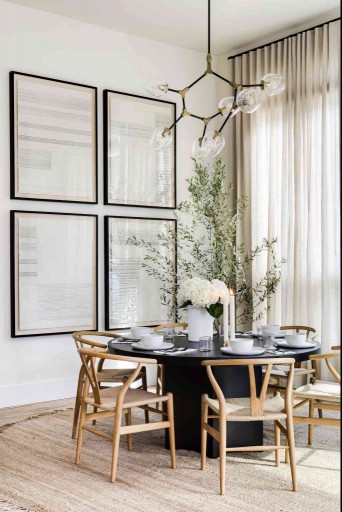breakfast nook with high ceilings