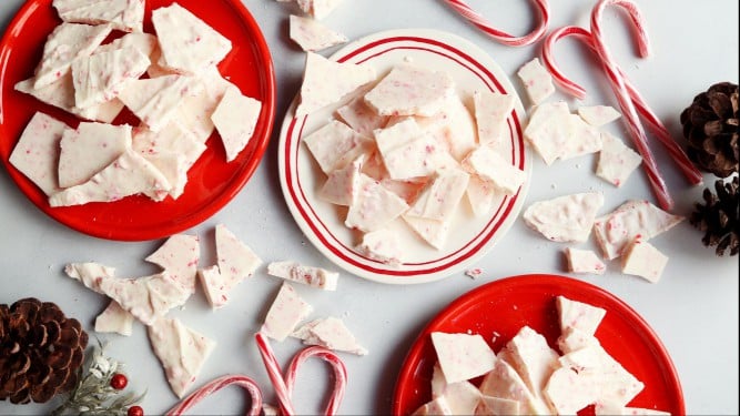 Peppermint Candy Cane Bark