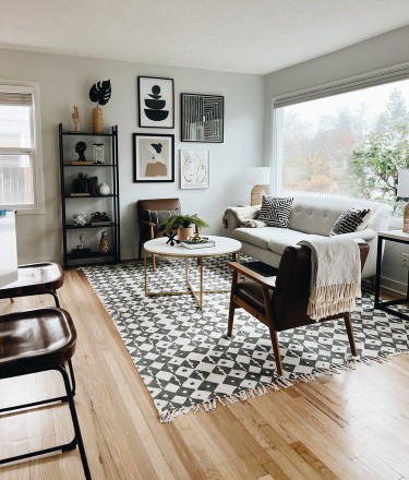 Mid-century modern living room in black and white,