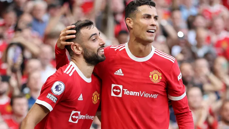 Bruno Fernandes joins exclusive Manchester United club led by Cristiano Ronaldo as Premier League Player of the Season