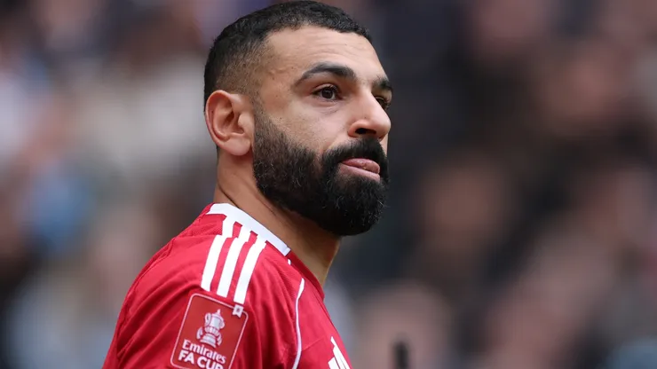 Is Mohamed Salah playing today? Confirmed lineups for PSG vs Liverpool in the 2025-26 Champions League Quarterfinals