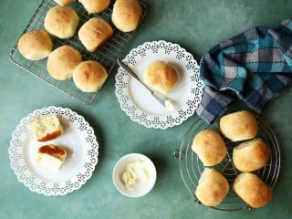 Buttery Yeast Rolls