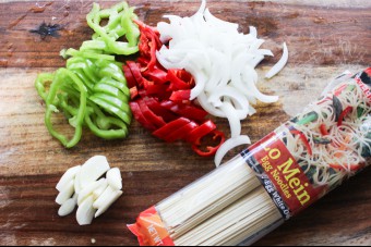 Beef Lo Mein Raw Ingredients