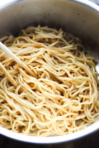  Stir-fried Noodles 