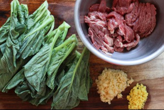 Beef with Chinese Broccoli Ingredients