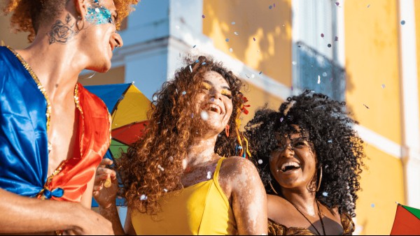 Party Around The World: How To Celebrate Carnival In 6 Languages!