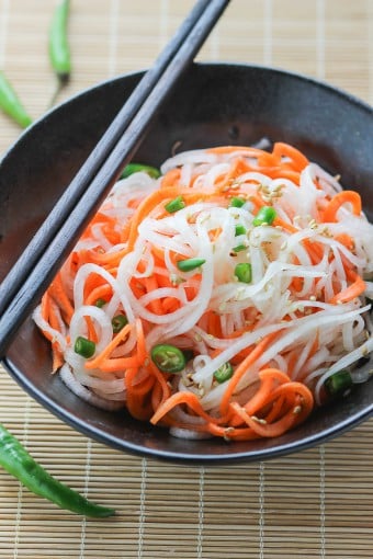 Carrot and Daikon Radish Salad