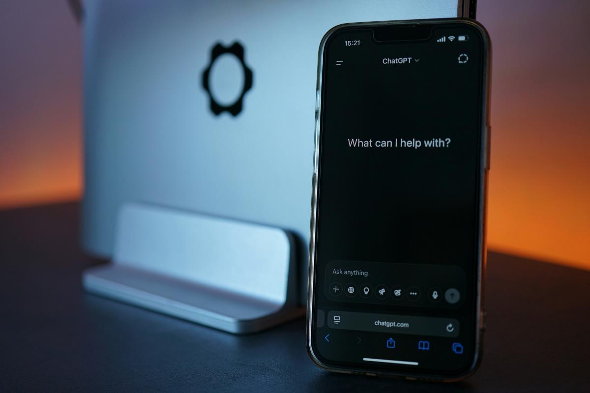 ChatGPT enables memory feature for free users