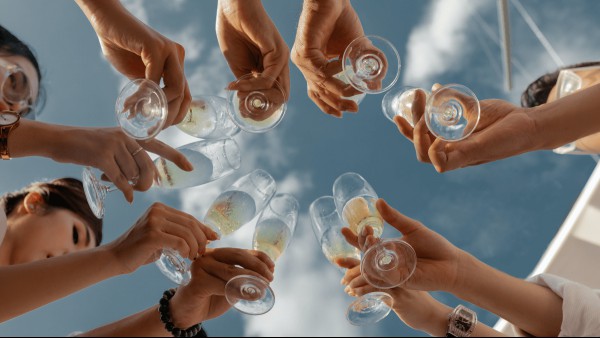 How To Say ‘Cheers!’ In 10 Languages