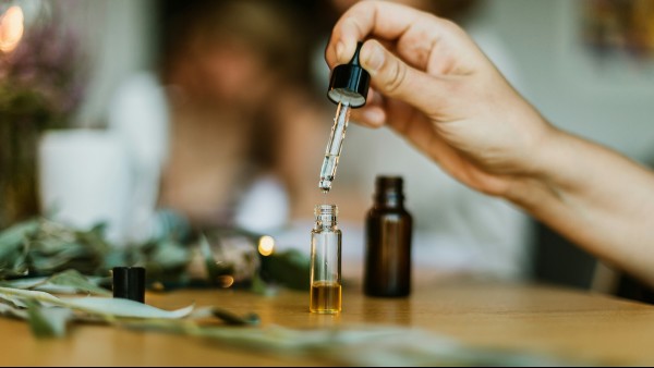 12 French Words From The World Of Aromatherapy