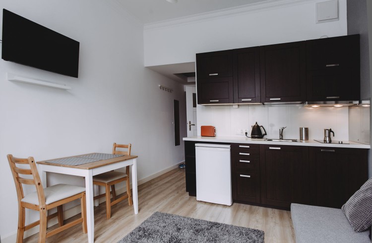 neutral apartment kitchen