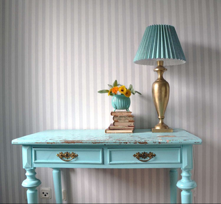 painted table lamp diy home project