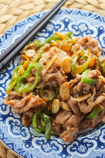 Green Pepper and Sliced Pork