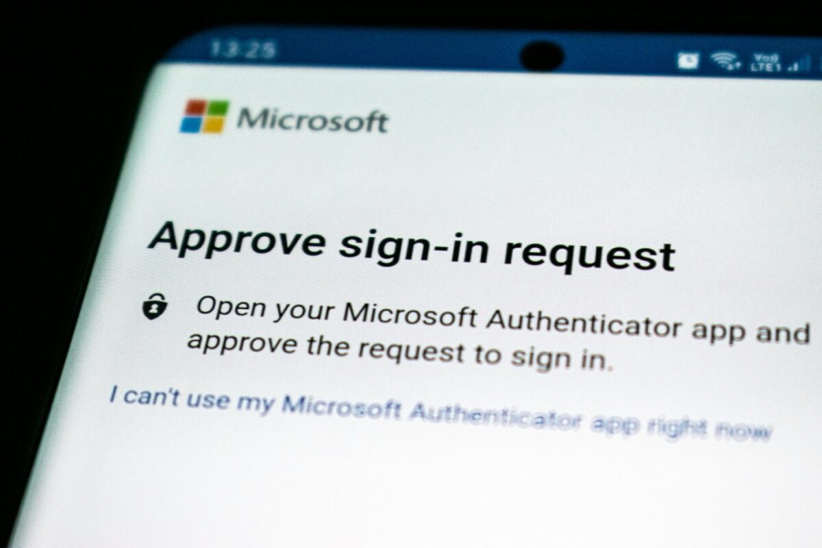 Microsoft removes Authenticator App feature to promote Microsoft Edge