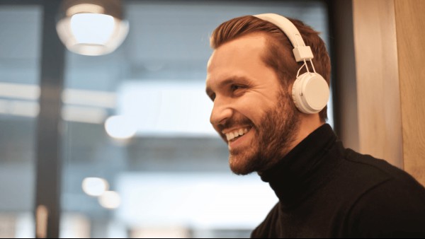 10 Podcasts To Listen To If Youâre Learning Italian