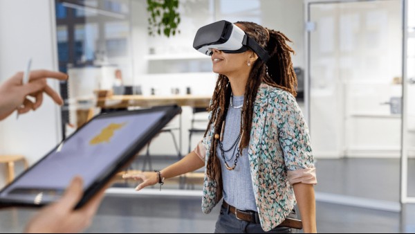 Everything You Need To Know About Language Learning And Virtual Reality