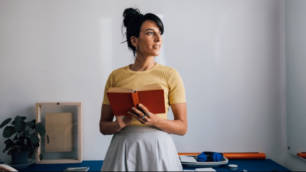 4 Phrases From Literature That Are Impossible To Translate