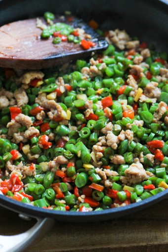 Minced pork with string beans in a pan