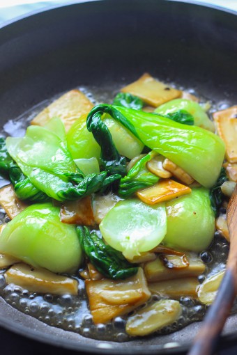 Stir Fry Mushroom and Bok Choy