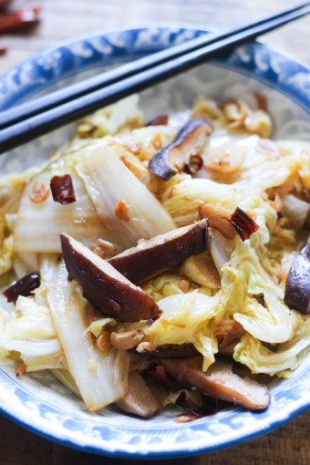 nappa cabbage and mushroom feature