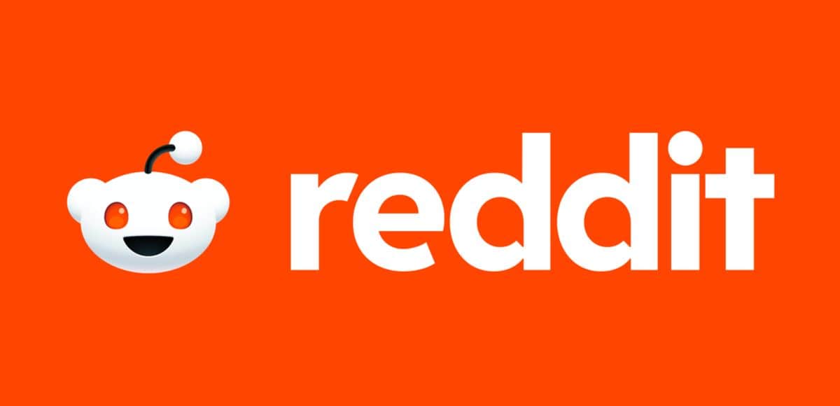 Rising from the ashes with the new Reddit logo