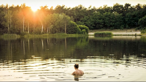 H2Eau: 10 Of Our Favorite Swimming Sayings In Other Languages