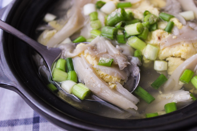 Quick Oyster Mushroom Soup