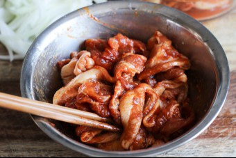 Marnating the Pork Belly 
