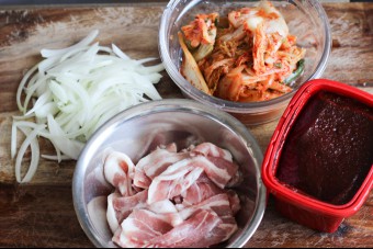 Pork Belly and Kimchi Ingredients