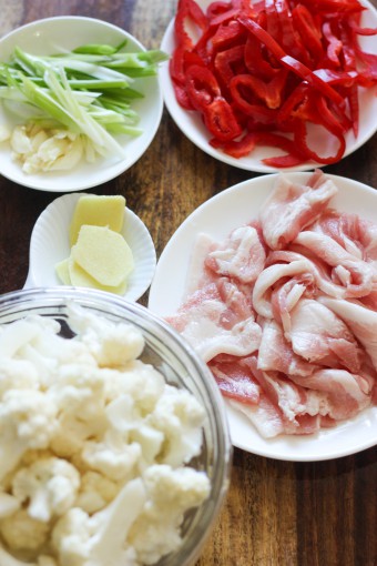 pork-belly-with-cauliflower-ingredients