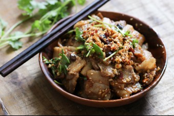 Pork Belly with Spicy Garlic Sauce Image