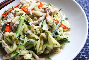 Simple Pork and Zucchini