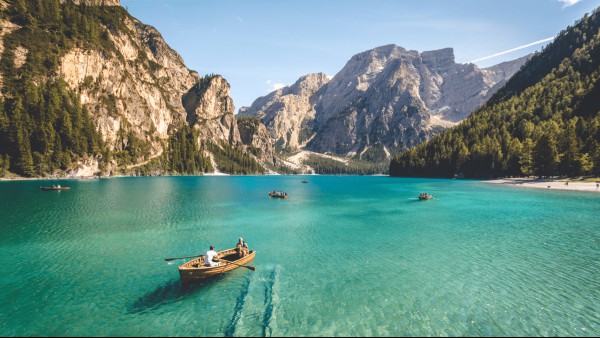 5 Travel Hacks To Live (And Speak!) Like A Local