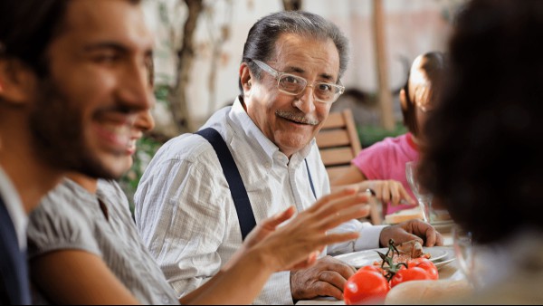 Why Italians Talk With Their Hands (And Scandinavians Don’t)