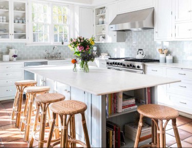Regan Billingsley Interiors kitchen with iridescent white subway tile backsplash.