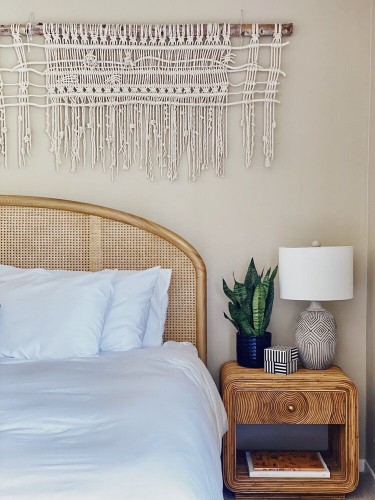 midcentury modern boho style bedroom 