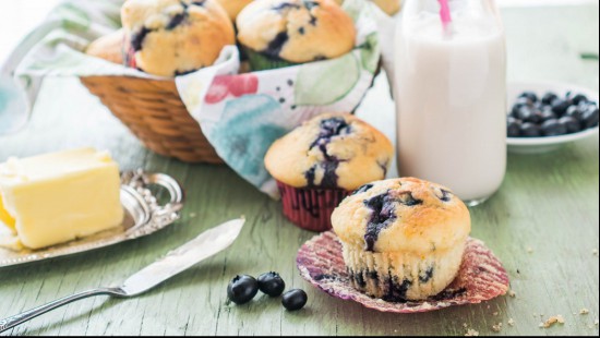 Old-Fashioned Blueberry Muffins