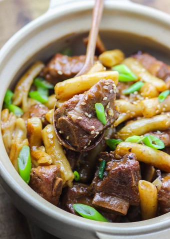 Pork Rib and Rice Cakes