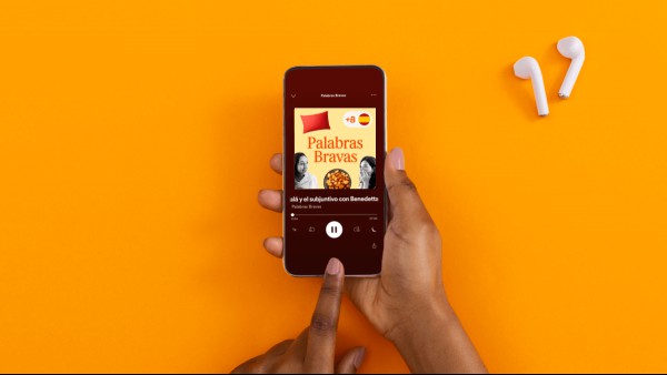 9 Podcasts To Listen To If You’re Learning Spanish