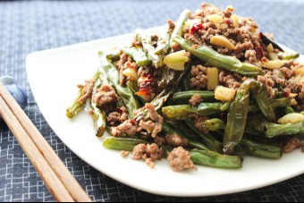 Spicy Ground Beef and Breen Beans-2