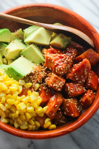 Sriracha Chicken and Avocado Bowl Picture