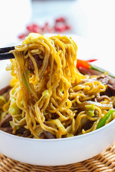 Stir-fried Ramen With Beef from Spice the Plate