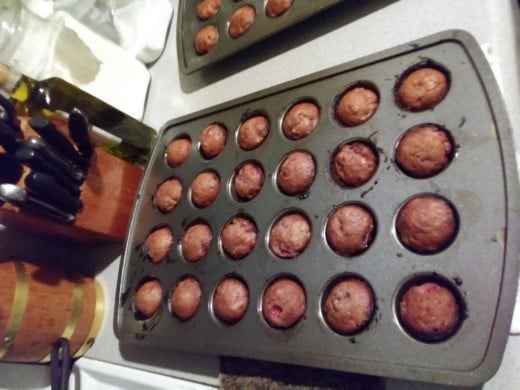 Berry-Smash Muffins (Strawberry Muffins)