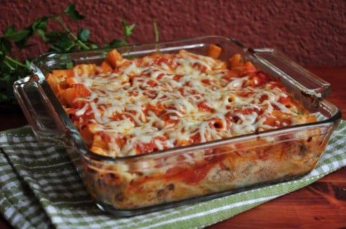 Deliciously Cheesy Baked Ziti