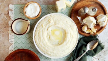 Roasted Garlic Mashed Potatoes - the Best You've Ever Had