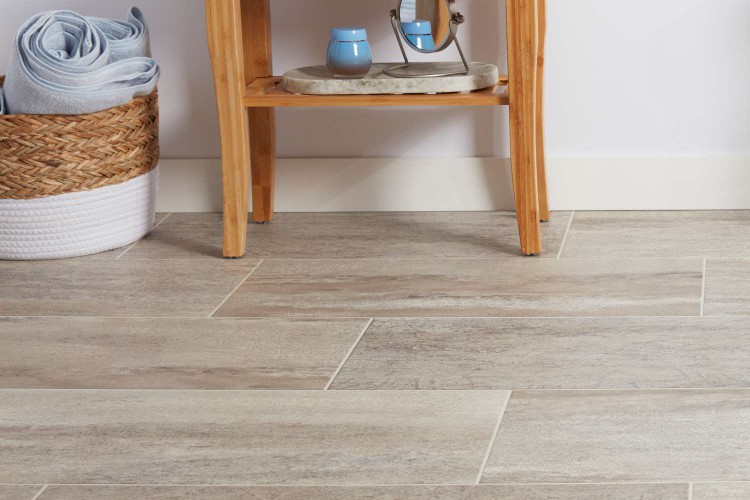 Vinyl sheet flooring