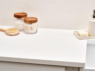 7 Countertops for Bathrooms