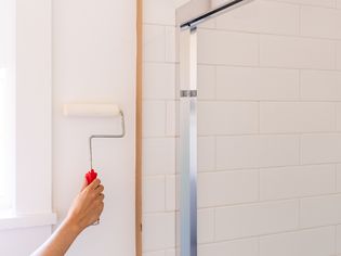 How to Choose the Best Paint for Bathroom Walls, Ceilings, Trim, and Cabinets