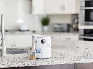 Best Paint Finish For Kitchen Walls and Cabinets
